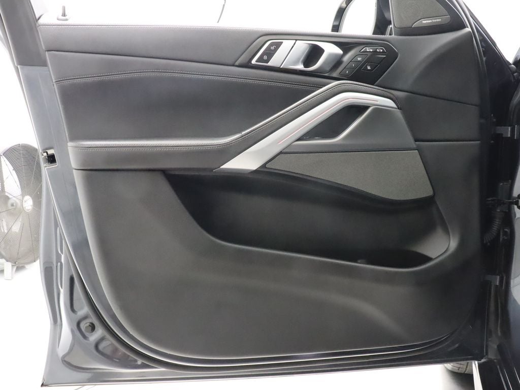 2021 BMW X6 M50i AWD Navigation