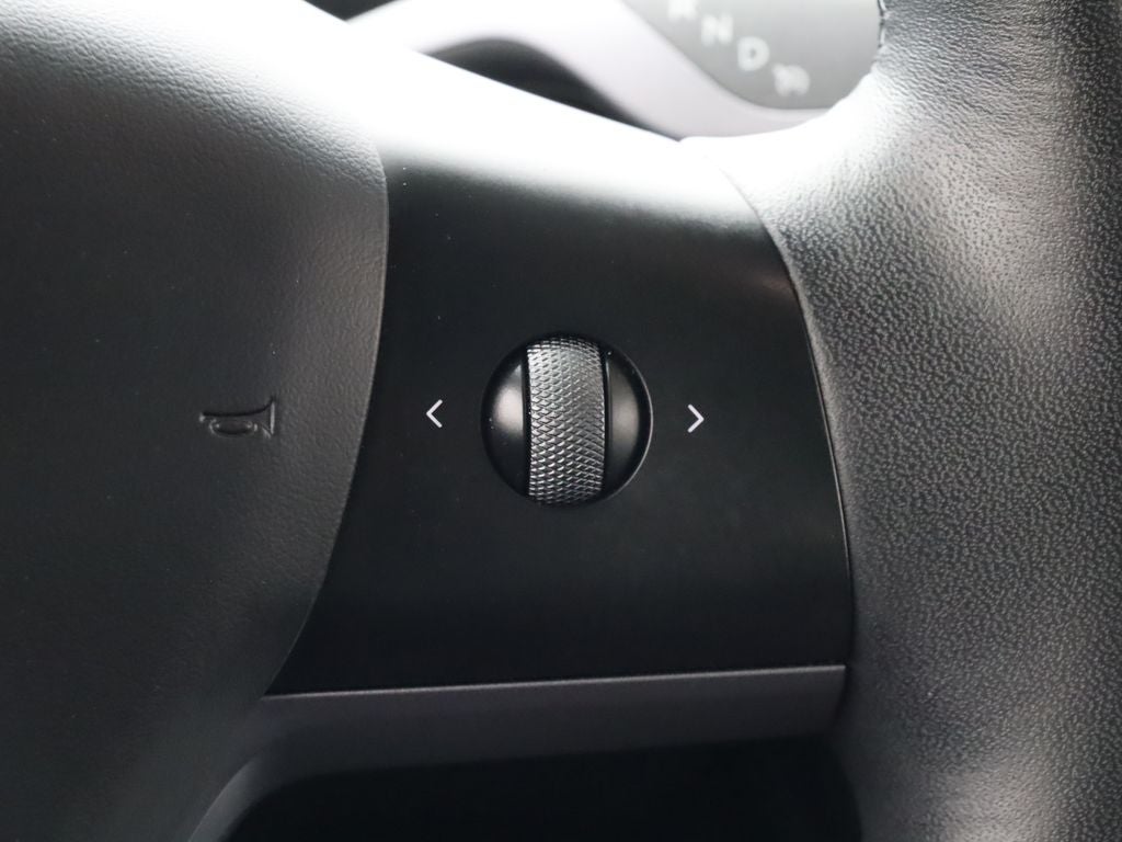 2023 Tesla Model 3 Base Navigation