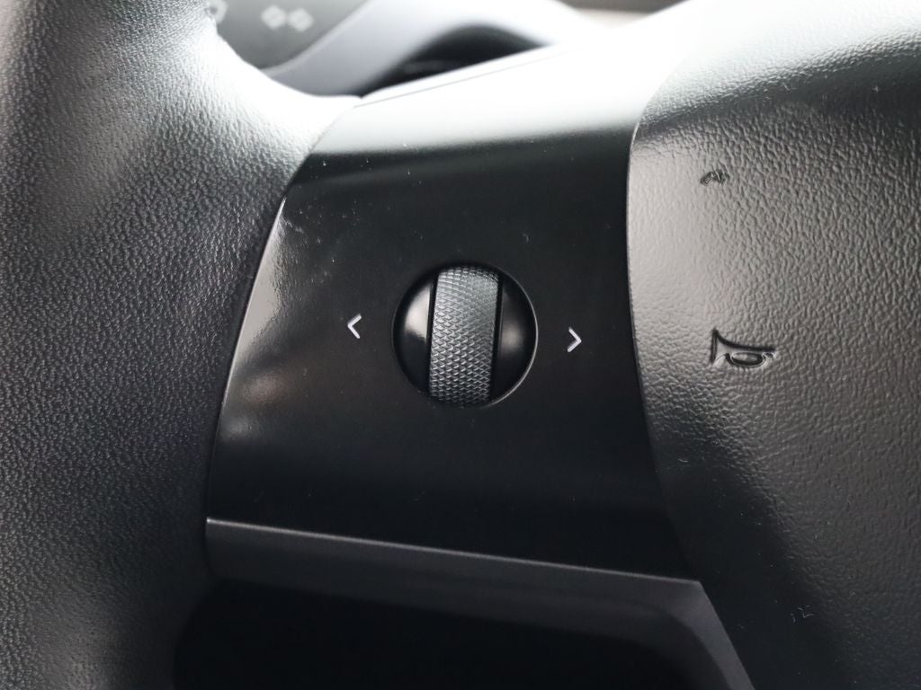 2023 Tesla Model 3 Base Navigation