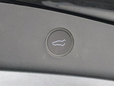 2023 Tesla Model 3 Base Navigation