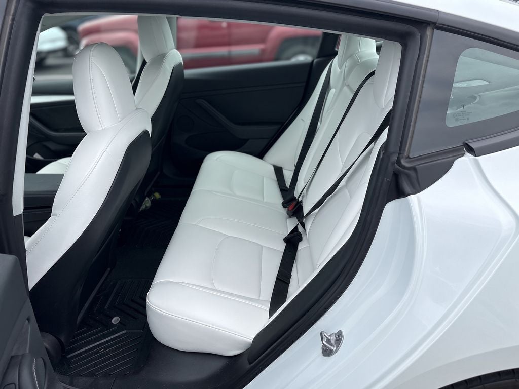 2022 Tesla Model 3 Base Navigation
