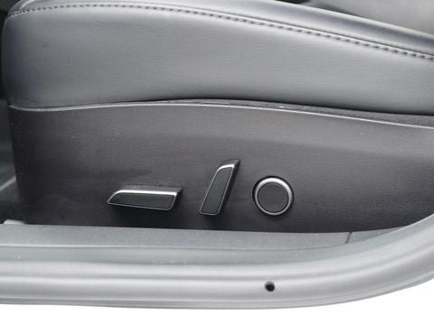 2023 Tesla Model 3 Base Navigation