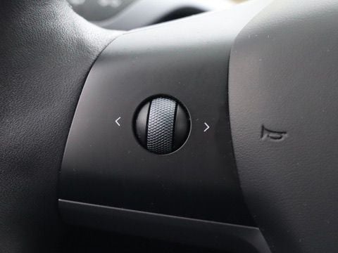 2023 Tesla Model 3 Base Navigation