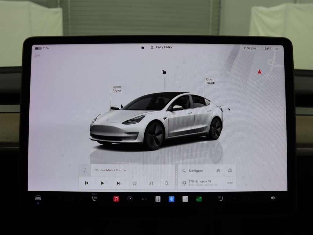 2023 Tesla Model 3 Base Navigation