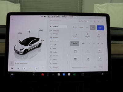 2023 Tesla Model 3 Base Navigation