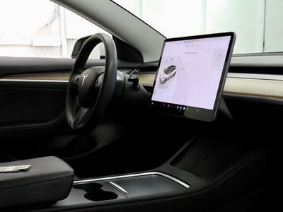 2023 Tesla Model 3 Base Navigation