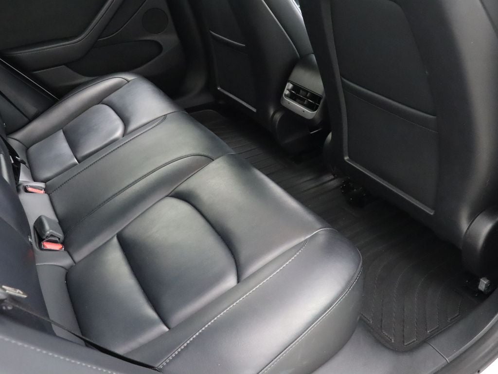 2023 Tesla Model 3 Base Navigation