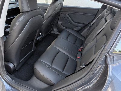 2022 Tesla Model 3 Long Range AWD Navigation