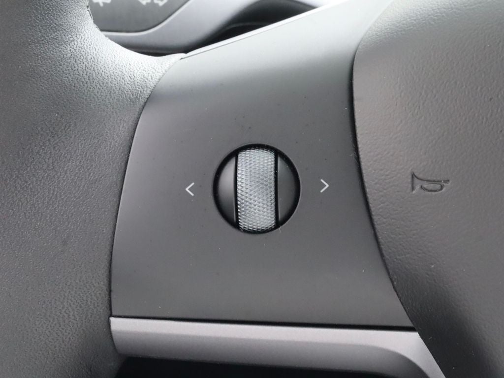 2022 Tesla Model 3 Long Range AWD Navigation
