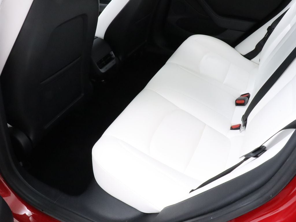 2022 Tesla Model 3 Long Range AWD Navigation