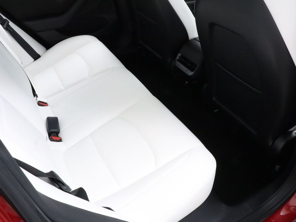 2022 Tesla Model 3 Long Range AWD Navigation