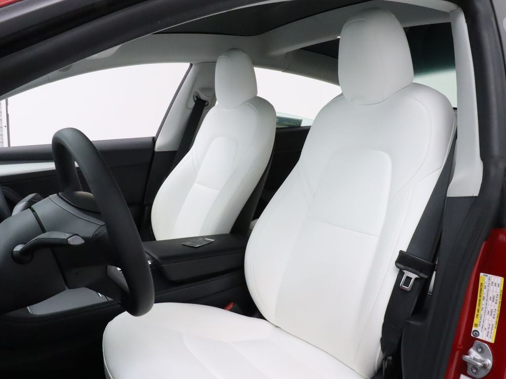 2022 Tesla Model 3 Long Range AWD Navigation