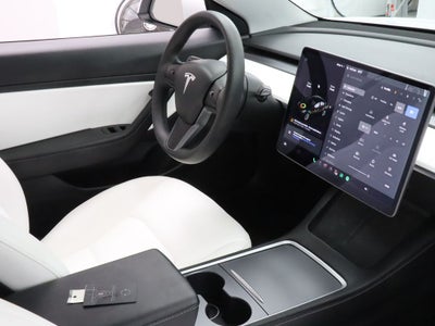 2021 Tesla Model 3 Long Range AWD Navigation