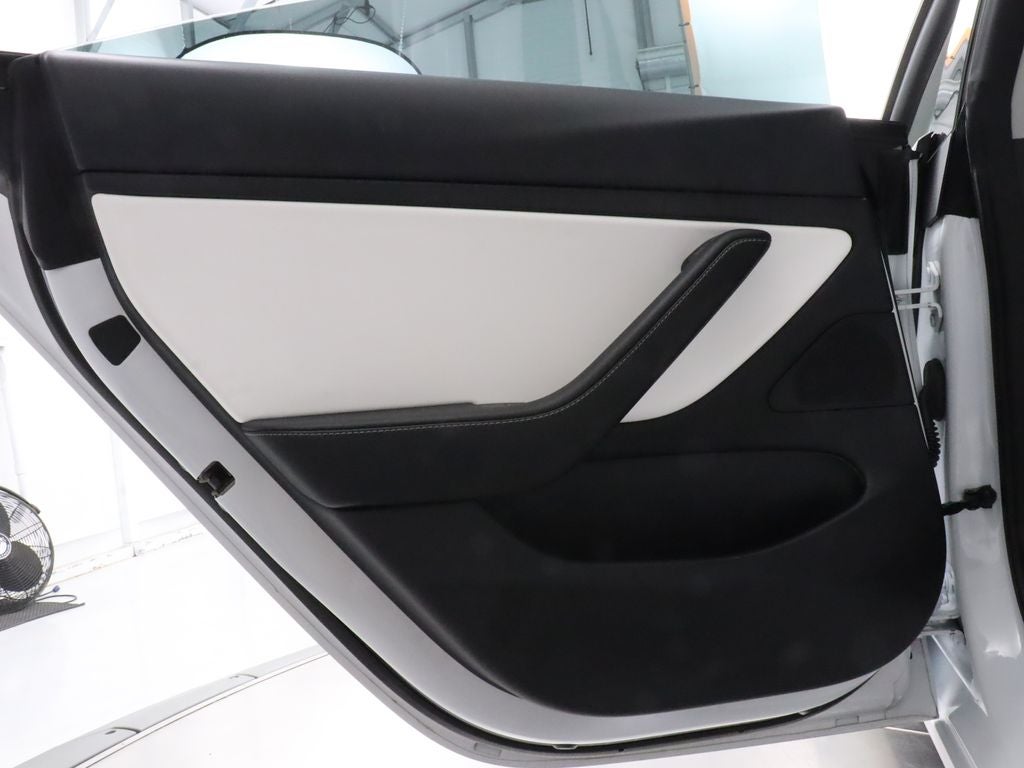 2021 Tesla Model 3 Long Range AWD Navigation