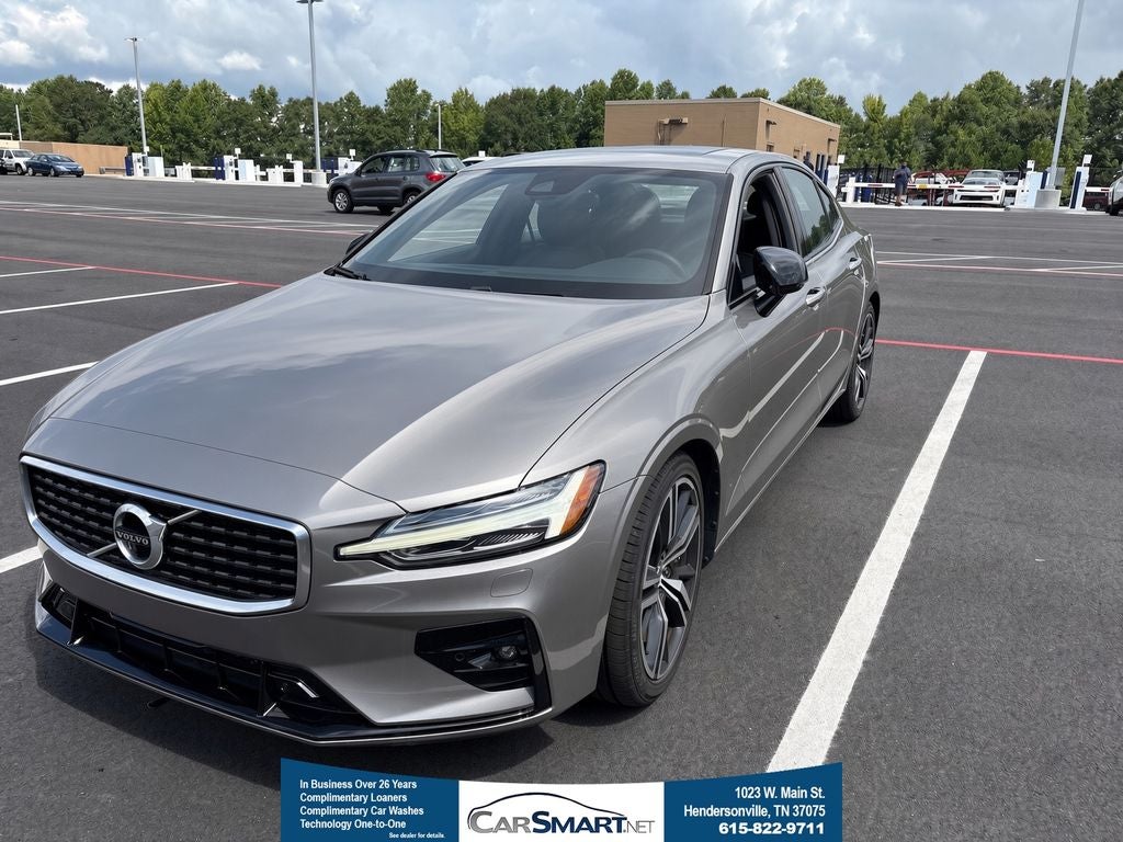 2019 Volvo S60 T6 R-Design AWD Navigation