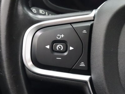 2024 Volvo S60 B5 Core Dark Theme