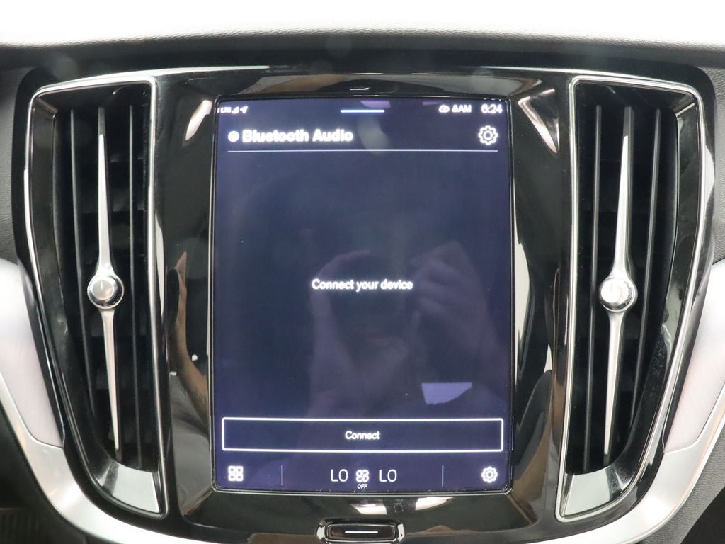 2024 Volvo S60 B5 Core Dark Theme