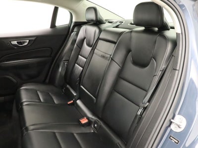 2024 Volvo S60 B5 Core Dark Theme