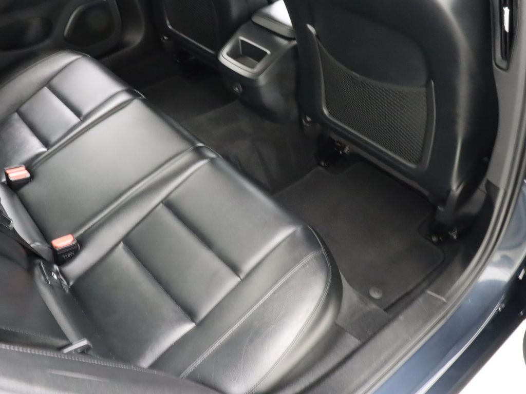 2024 Volvo S60 B5 Core Dark Theme