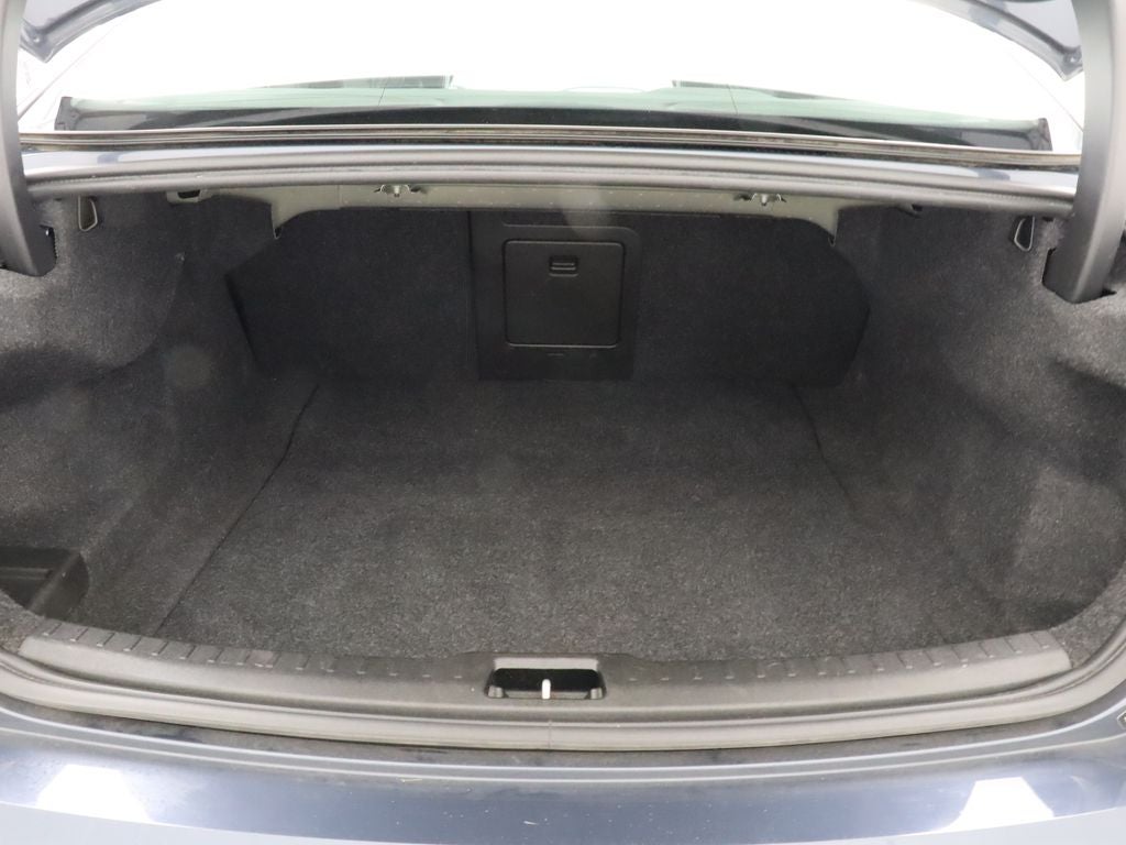 2024 Volvo S60 B5 Core Dark Theme