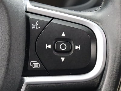 2022 Volvo S60 B5 Momentum AWD Navigation