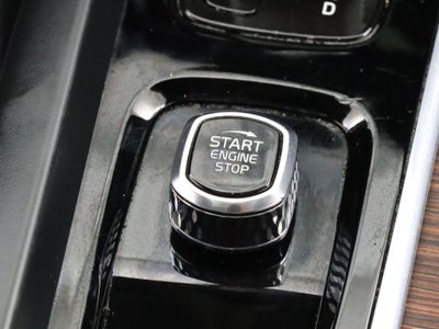 2022 Volvo S60 B5 Momentum AWD Navigation