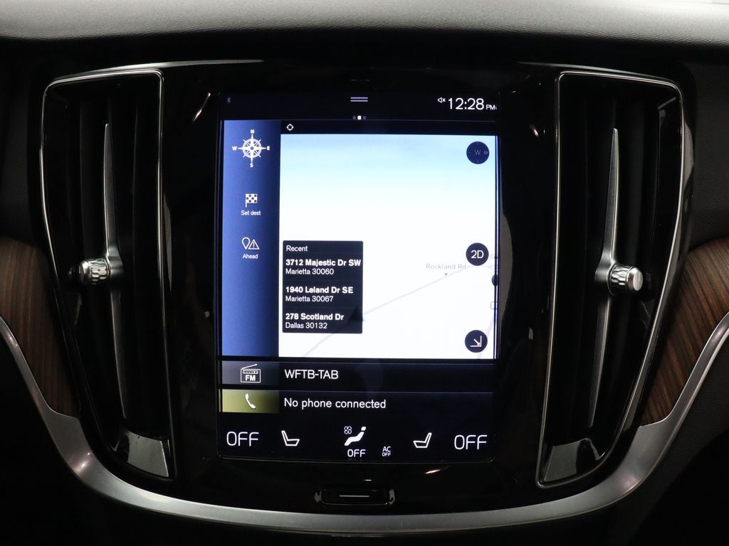 2022 Volvo S60 B5 Momentum AWD Navigation