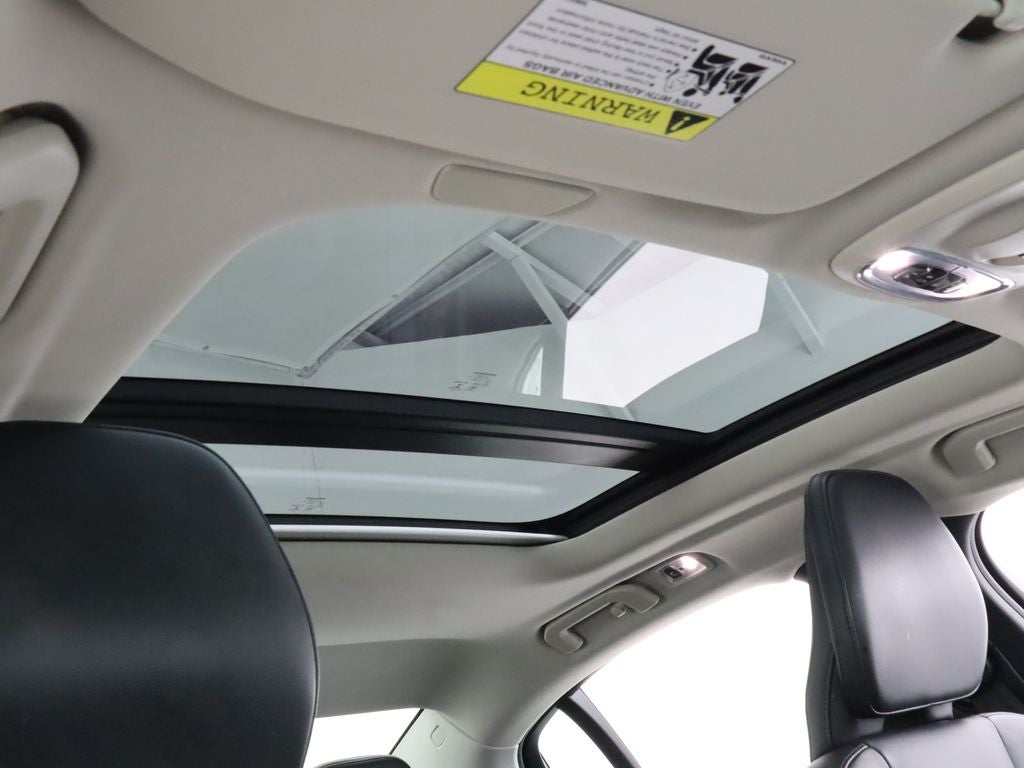 2022 Volvo S60 B5 Momentum AWD Navigation