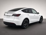 2025 Tesla Model Y Long Range Navigation