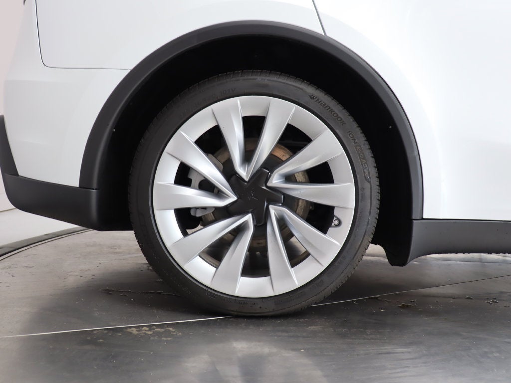 2026 Tesla Model Y Premium Long Range