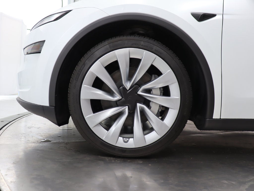 2026 Tesla Model Y Premium Long Range