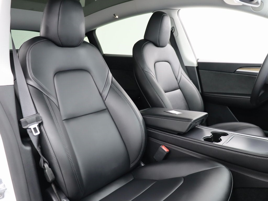 2024 Tesla Model Y Long Range AWD