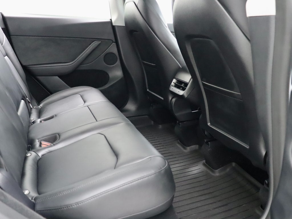 2024 Tesla Model Y Long Range AWD