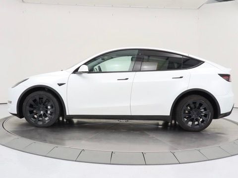 2023 Tesla Model Y Long Range AWD Navigation