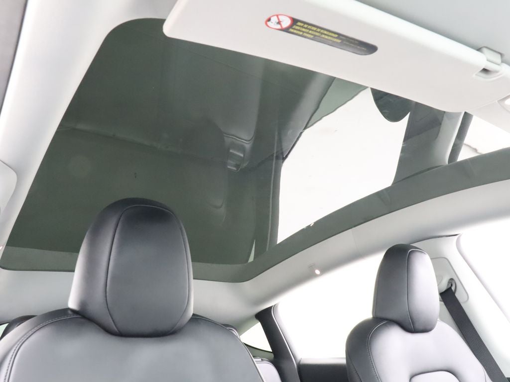 2023 Tesla Model Y Long Range AWD Navigation
