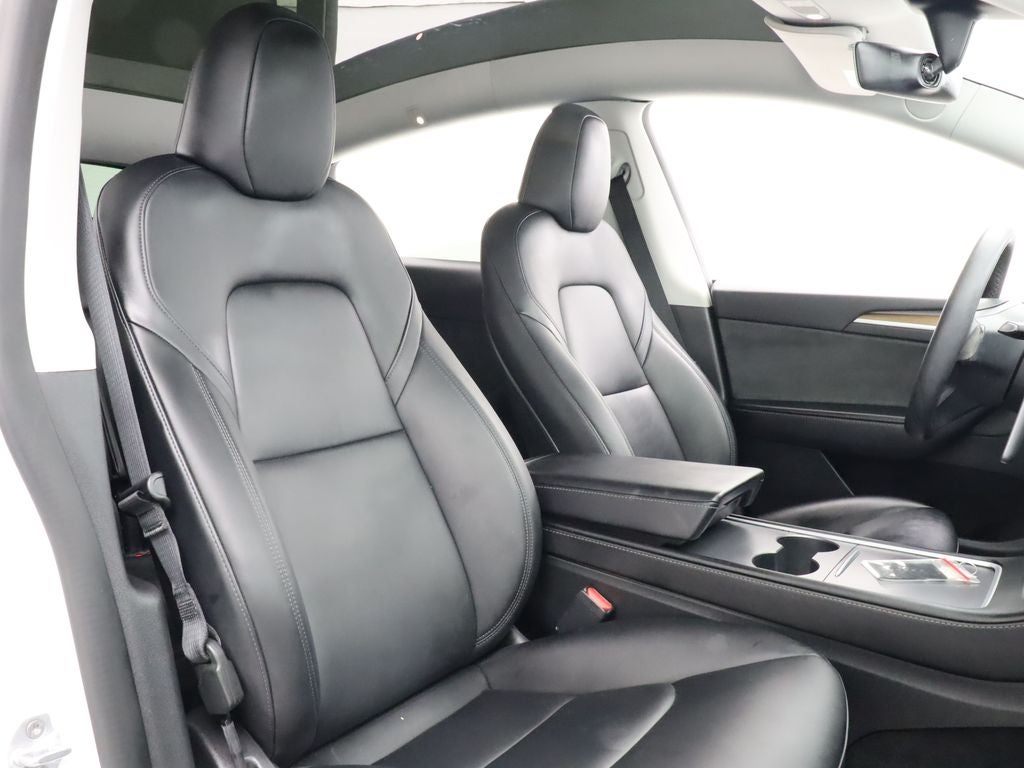 2023 Tesla Model Y Long Range AWD Navigation