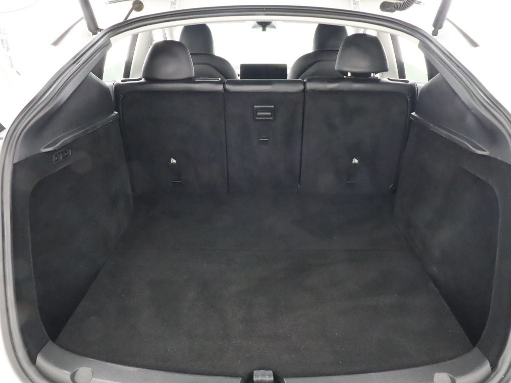 2023 Tesla Model Y Long Range AWD Navigation