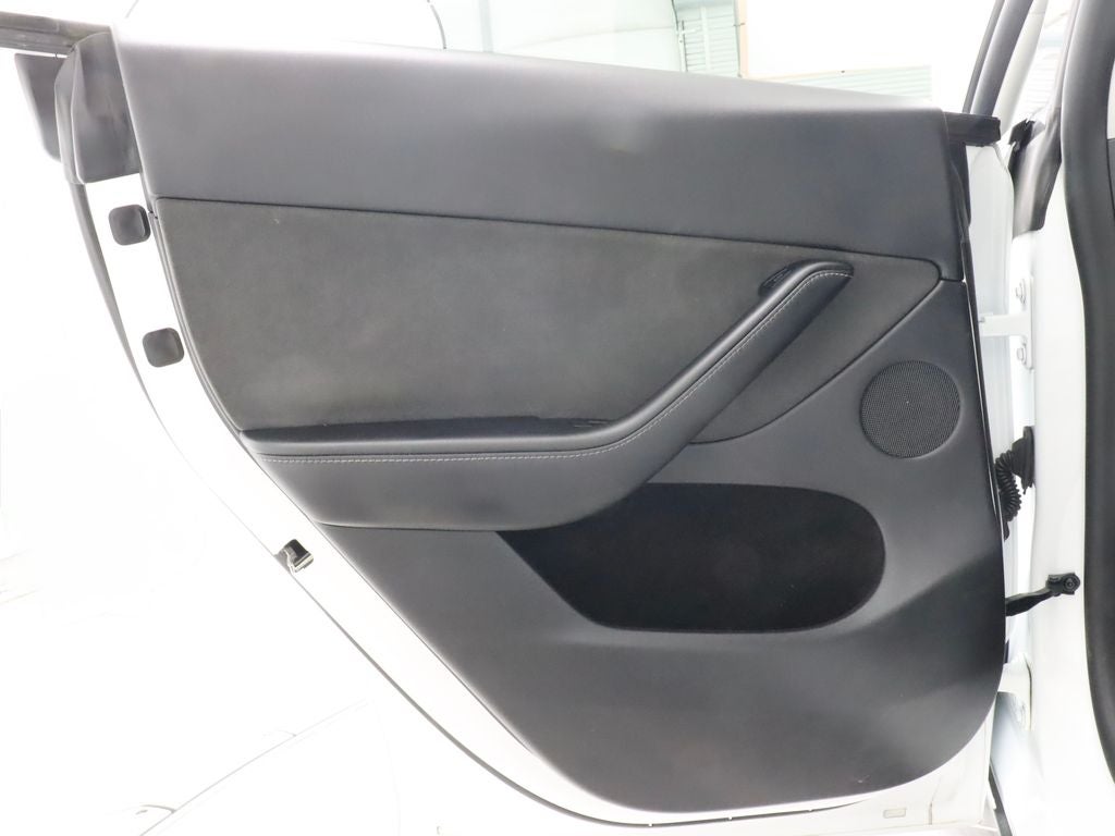 2023 Tesla Model Y Long Range AWD Navigation