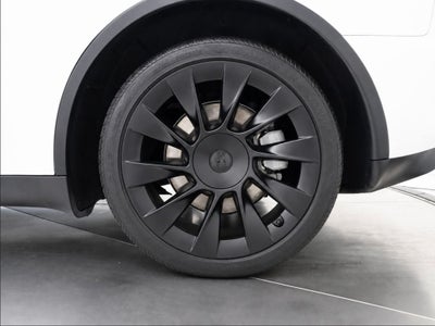 2023 Tesla Model Y Long Range AWD Navigation