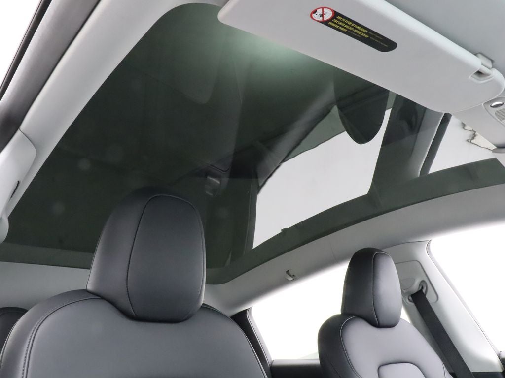2023 Tesla Model Y Long Range AWD Navigation