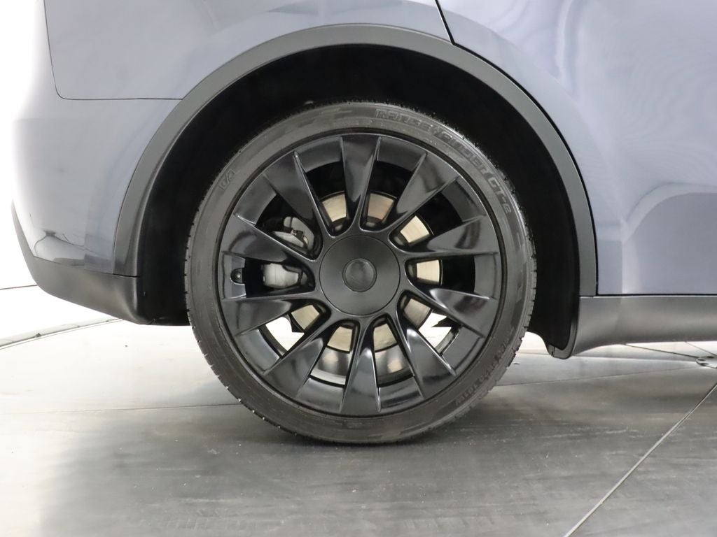 2023 Tesla Model Y Long Range AWD Navigation