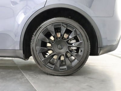 2023 Tesla Model Y Long Range AWD Navigation