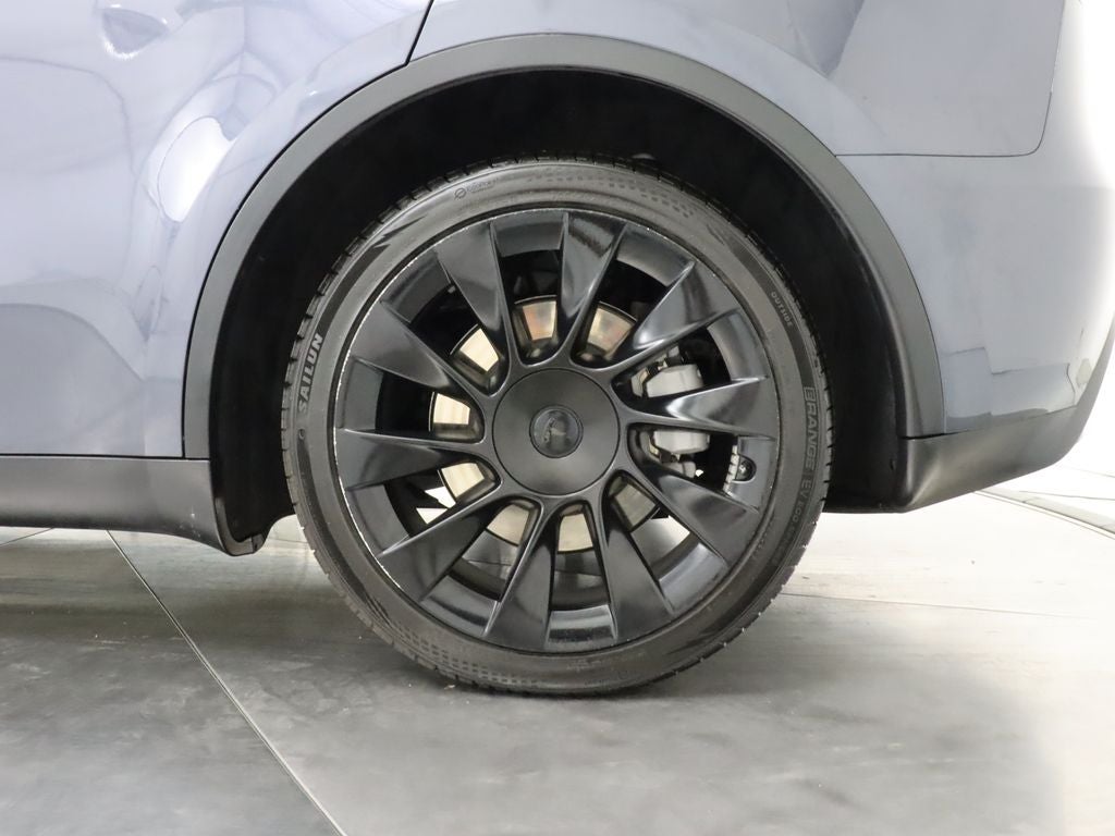 2023 Tesla Model Y Long Range AWD Navigation