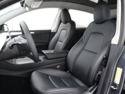 2023 Tesla Model Y Long Range AWD Navigation
