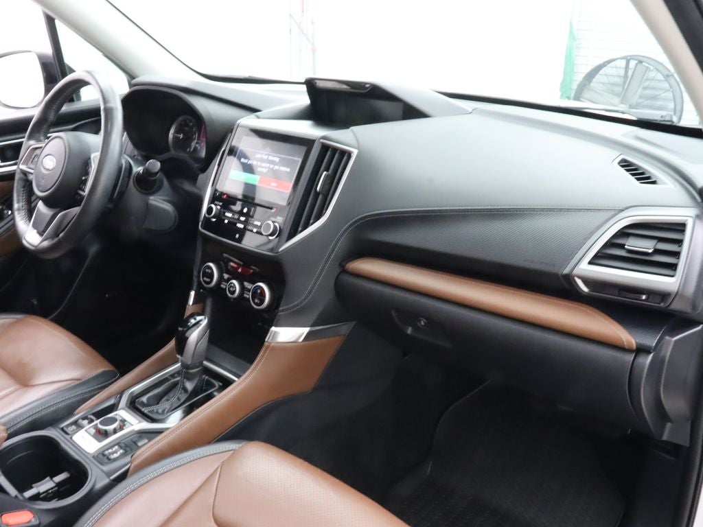 2022 Subaru Forester Touring - Photo 28