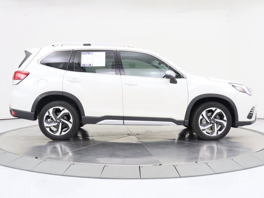 2022 Subaru Forester Touring - Photo 6