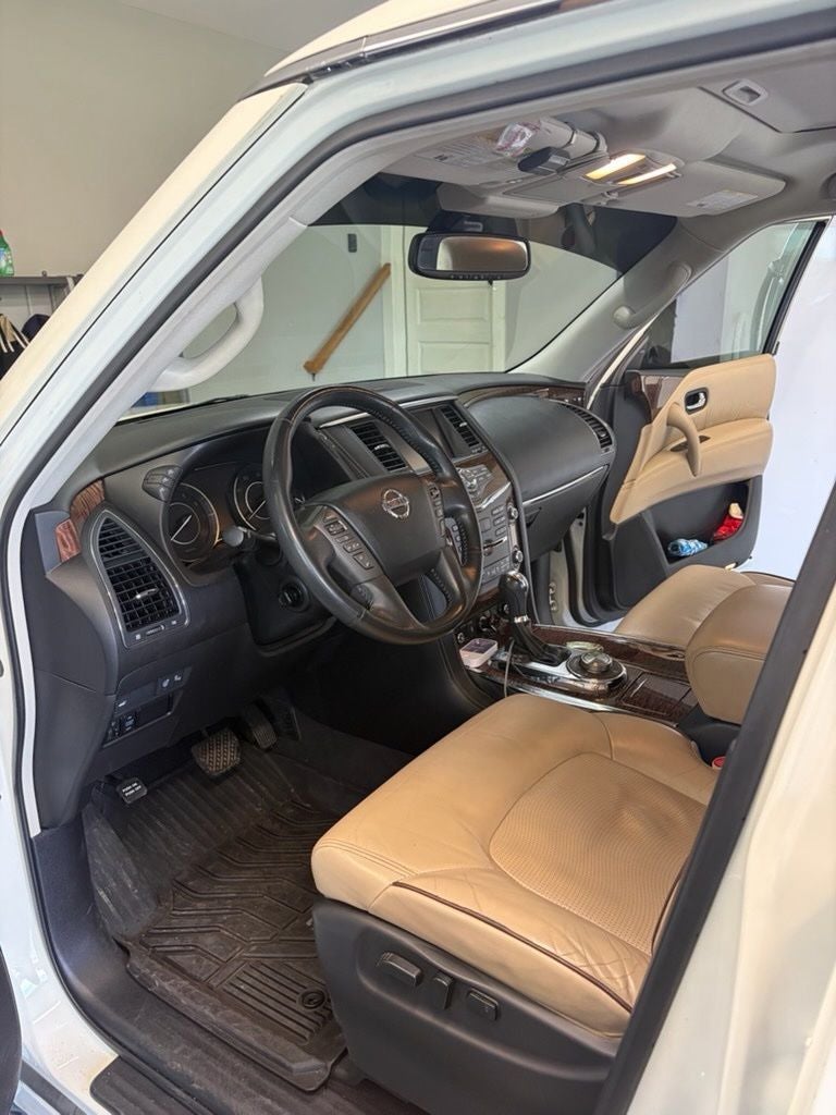 2017 Nissan Armada Platinum 4WD Navigation