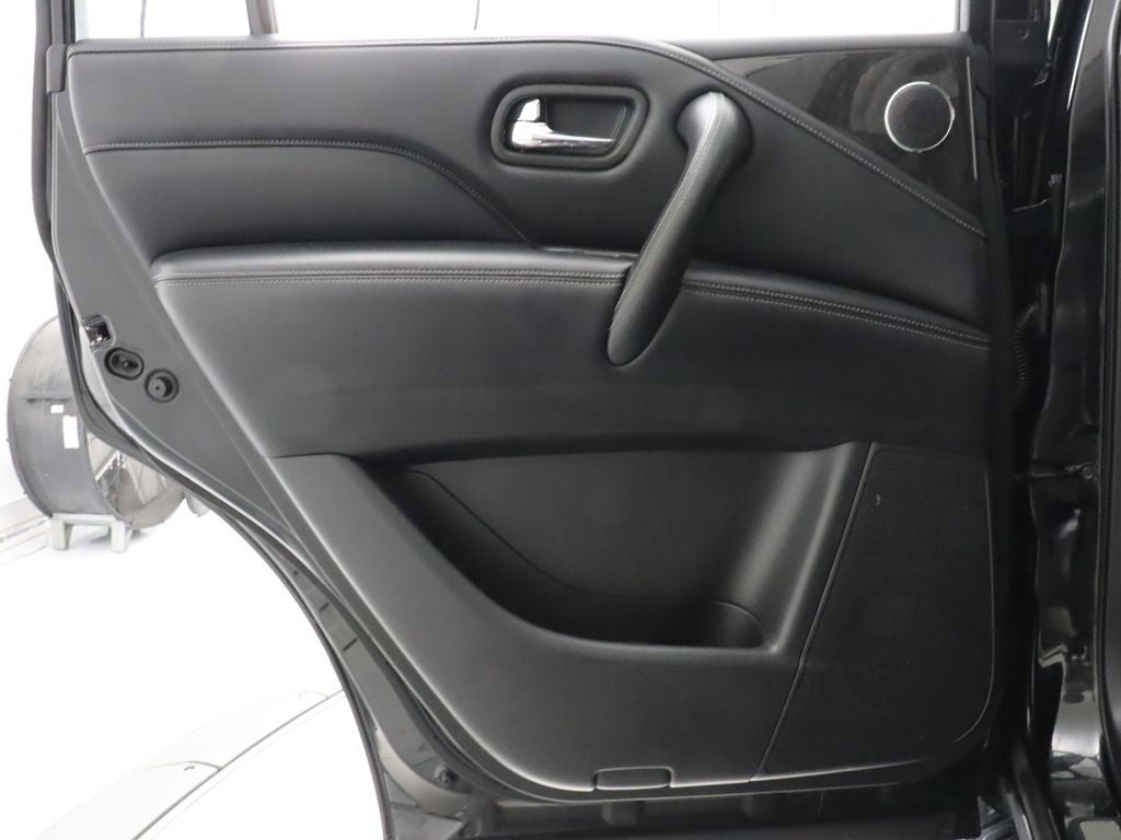 2021 INFINITI QX80 LUXE