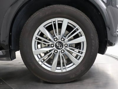 2021 INFINITI QX80 LUXE