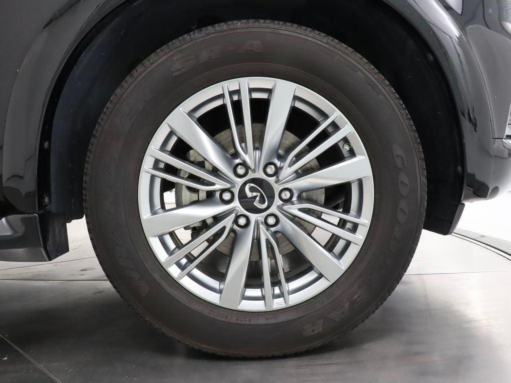2021 INFINITI QX80 LUXE